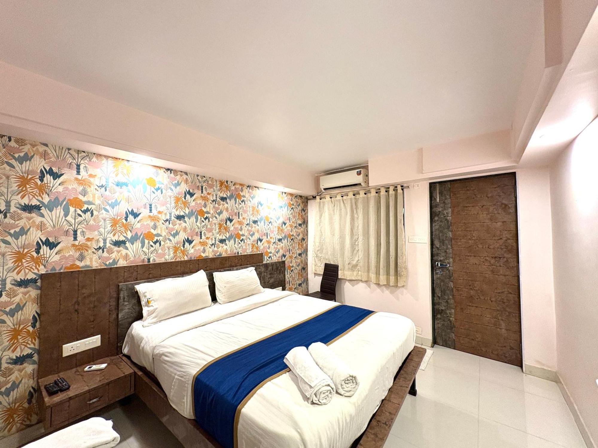 Hotel Laxmi Residency Lonavla Exterior foto